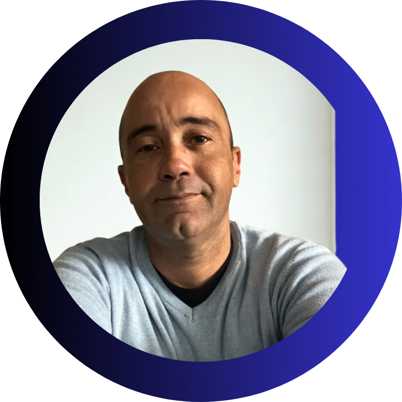 Photo de profil de Yacine Bireche, consultant en marketing digital à Marseille spécialisé en SEO, Google Ads et stratégie d’acquisition